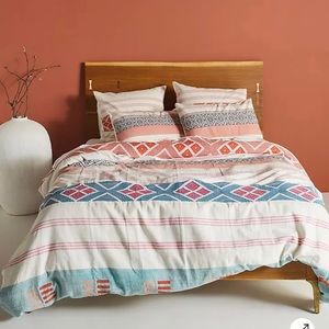 Anthropologie Woven Rosewood Duvet Cover w 2 Pillowcases - Full Size